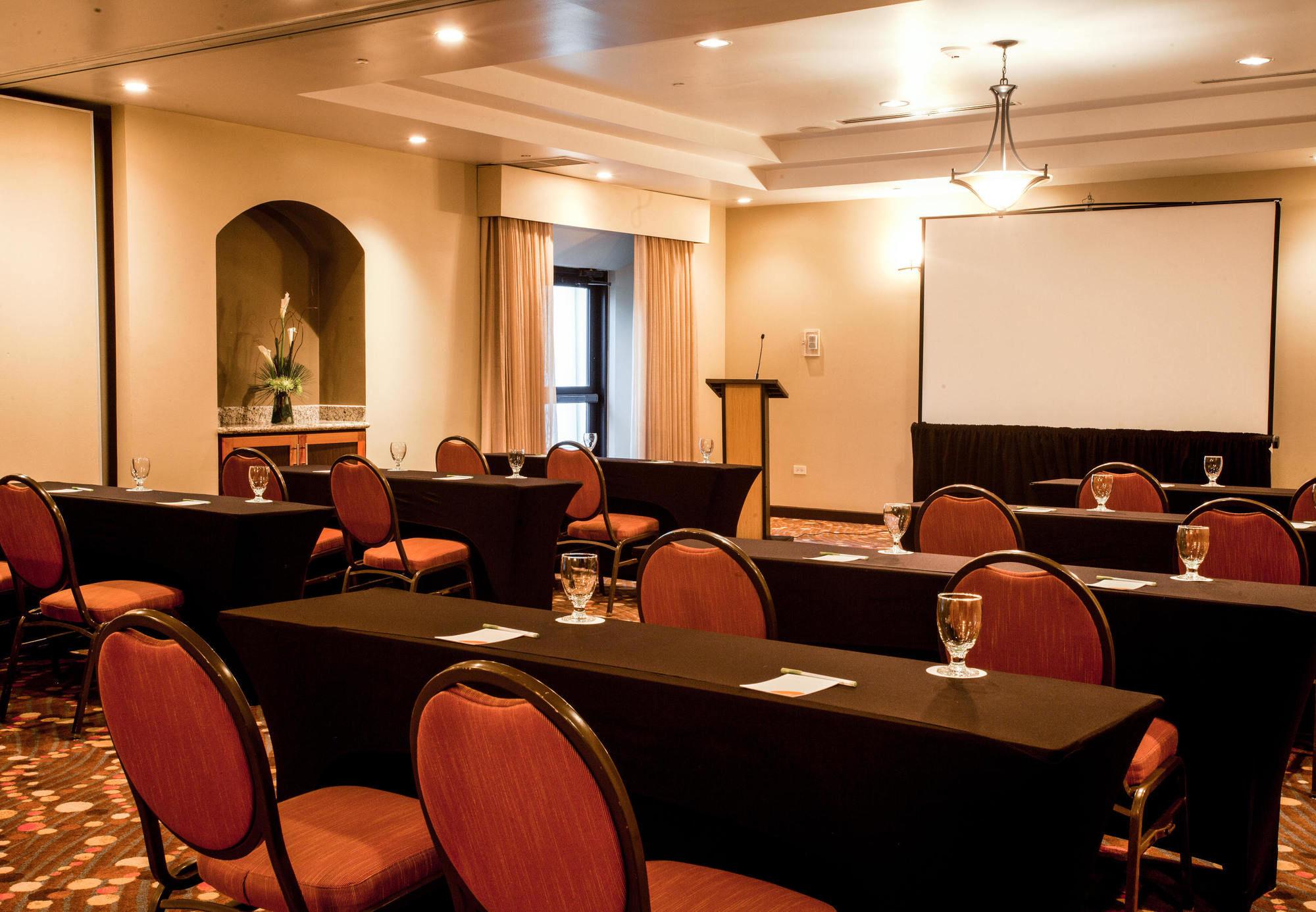 Courtyard By Marriott Port Of Spain Exterior photo
